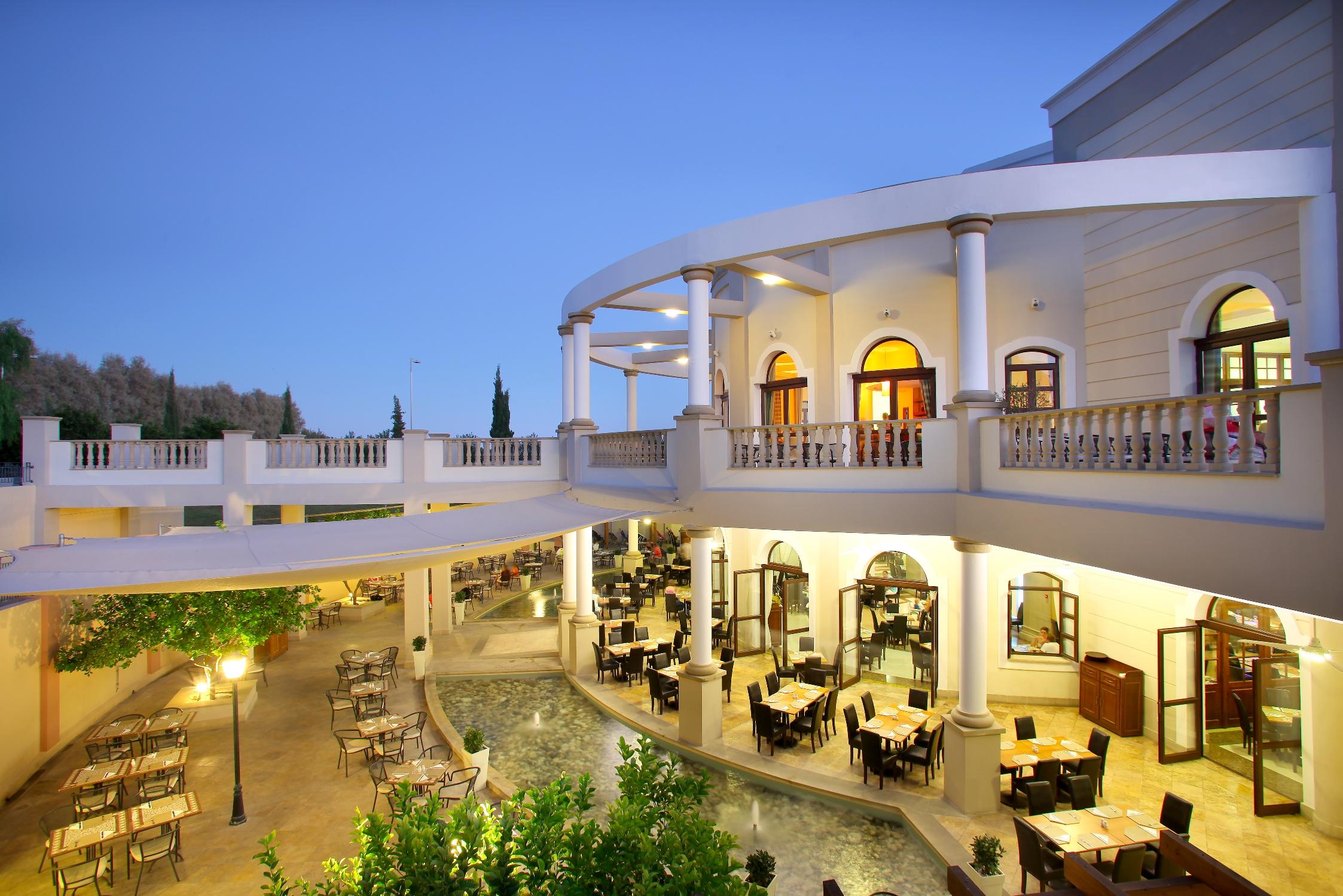 Aliathon Aegean Hotel Paphos Exterior photo