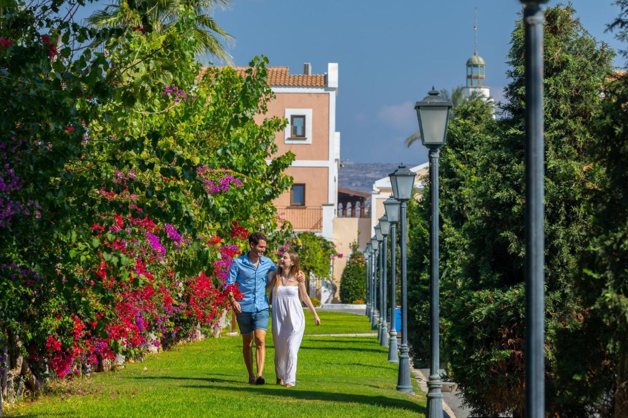 Aliathon Aegean Hotel Paphos Exterior photo